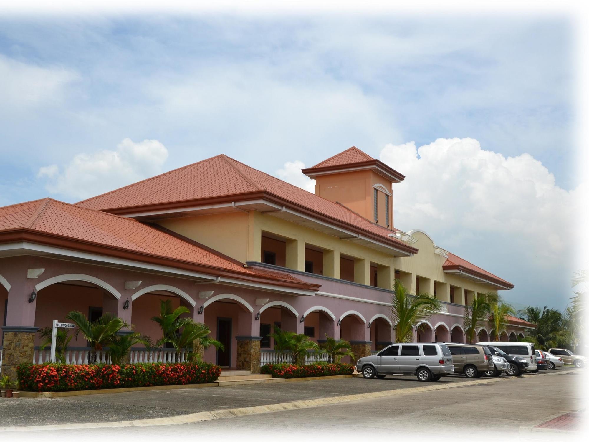 Subic Waterfront Resort And Hotel Kültér fotó